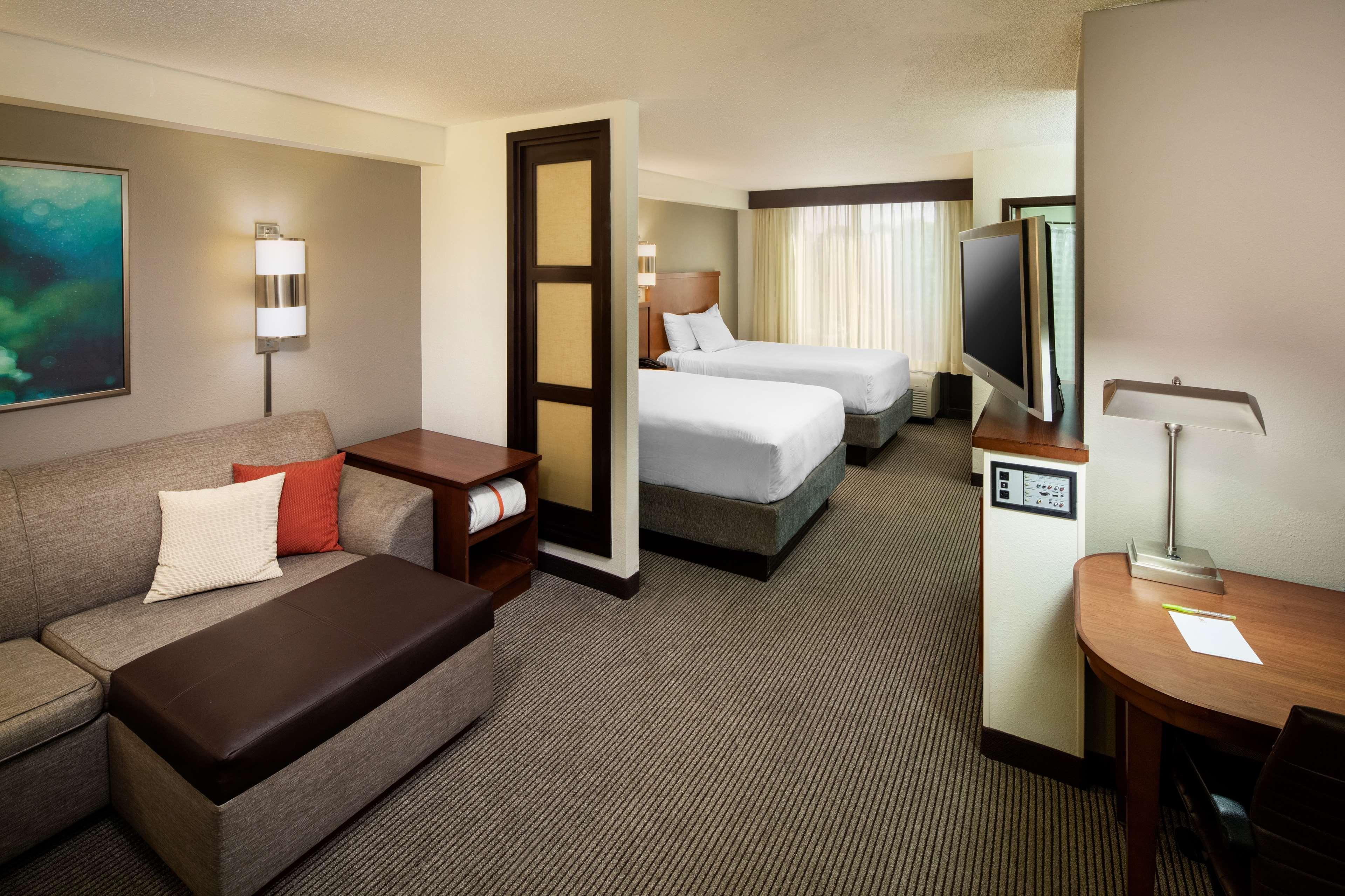 Hyatt Place Topeka Dış mekan fotoğraf